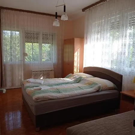 Apartment Matyas Kiraly *