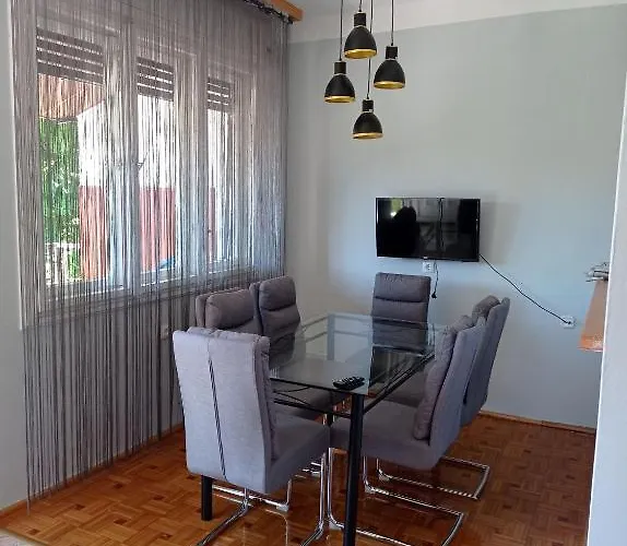 Matyas Kiraly Appartement